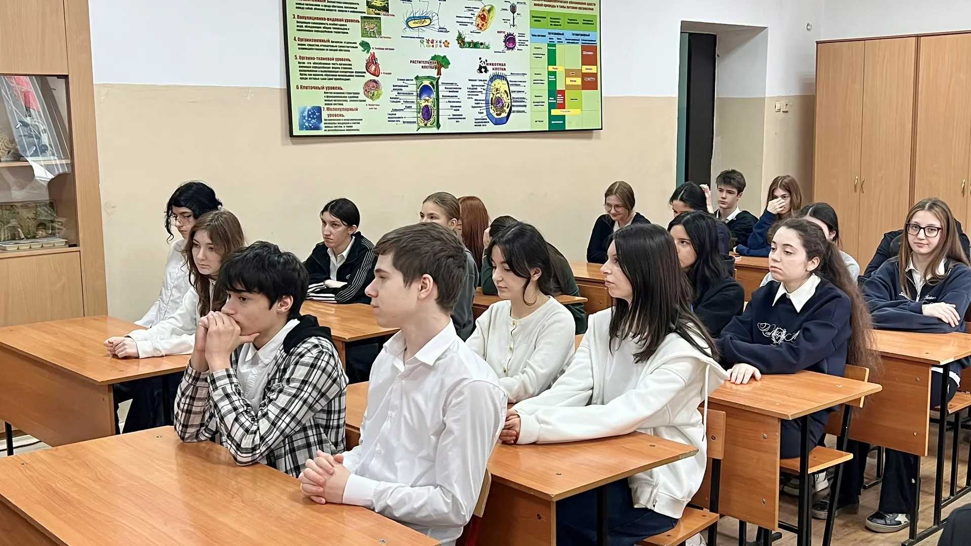 Когда дети учатся уважать друг друга. Беседы со школьниками в рамках Недели гармоничных межконфессиональных отношений прошли в Махачкале